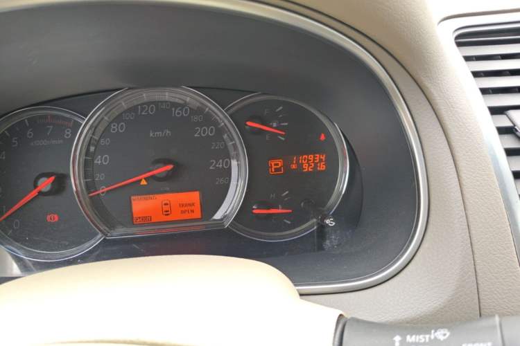 Used Nissan Teana 2008 2.5L XL Leading Edition Odometer Close Up