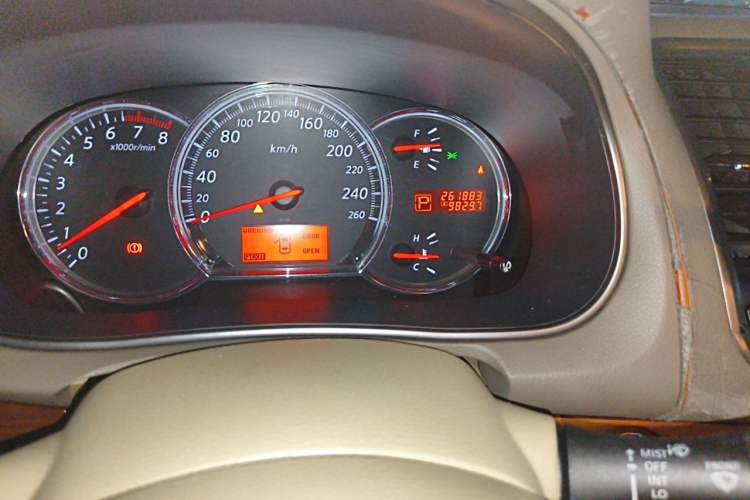 Used Nissan Teana 2008 2.5L XL Leading Edition Odometer Close Up