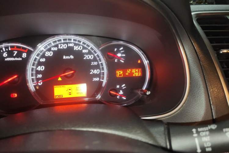 Used Nissan Teana 2008 2.5L RX Cool Edition Odometer Close Up