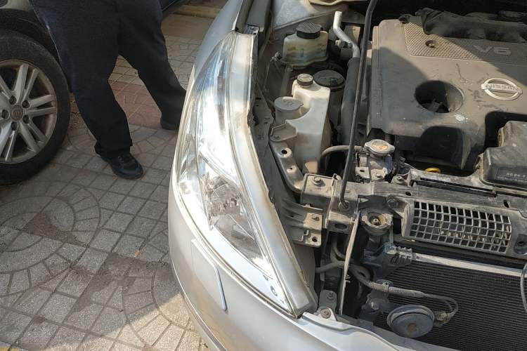 Used Nissan Teana 2008 Duke 2.5L XV Luxury Edition Right Front Headlight