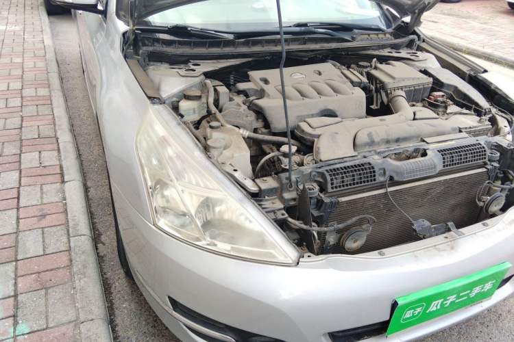 Used Nissan Teana 2008 2.0L XL Comfort Edition Right Front Headlight