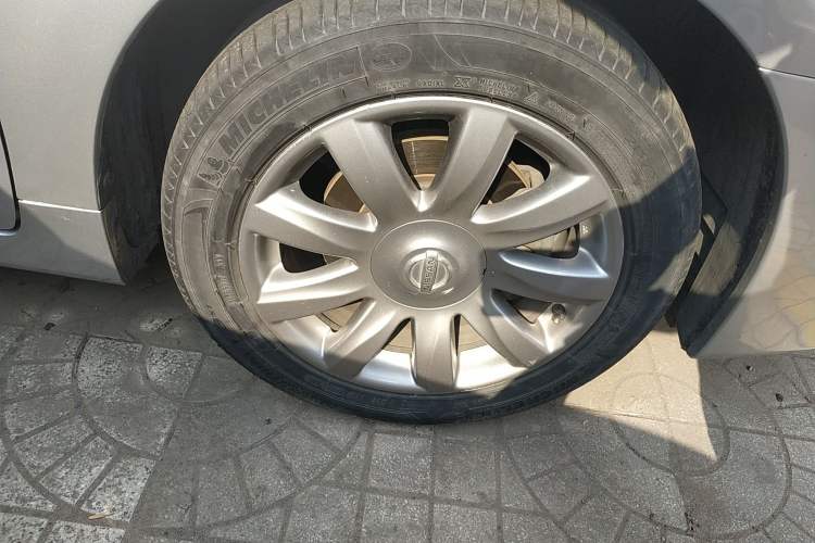 Used Nissan Teana 2008 Duke 2.5L XV Luxury Edition Right Front Wheel Hub