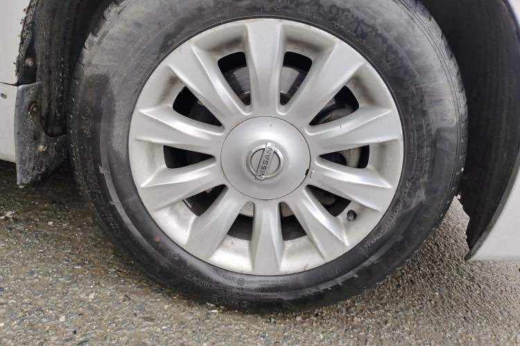Used Nissan Teana 2008 2.5L XL Theater Edition Right Front Wheel Hub