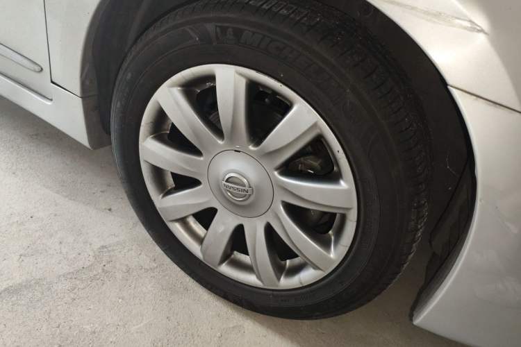 Used Nissan Teana 2008 Duke 2.5L XV Luxury Edition Right Front Wheel Hub