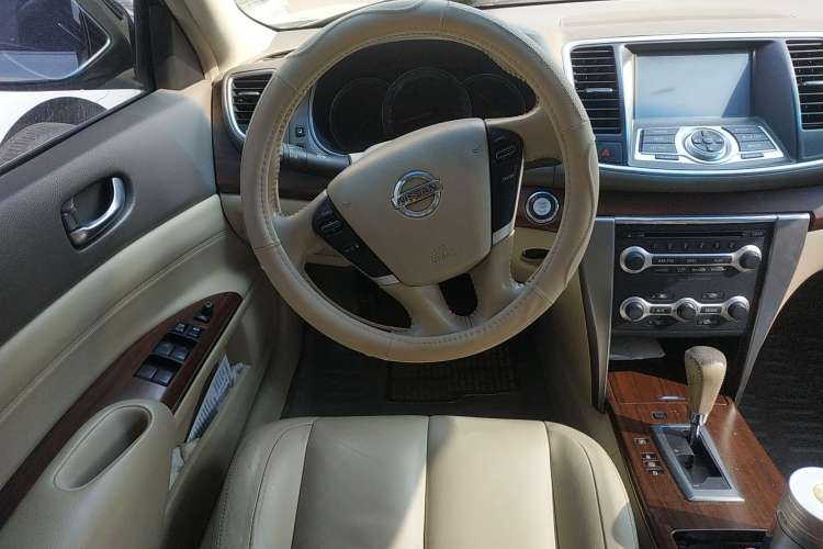 Used Nissan Teana 2008 Duke 2.5L XV Luxury Edition Steering Wheel