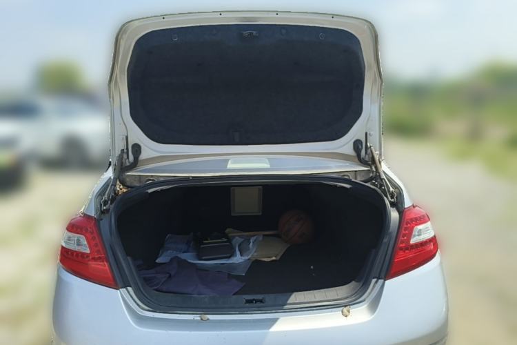 Used Nissan Teana 2008 Duke 2.5L XV Luxury Edition Trunk