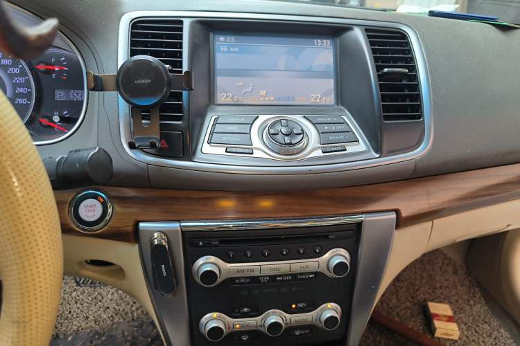 Used Nissan Teana 2008 Duke 2.5L XV Luxury Edition Audio And AC Panel
