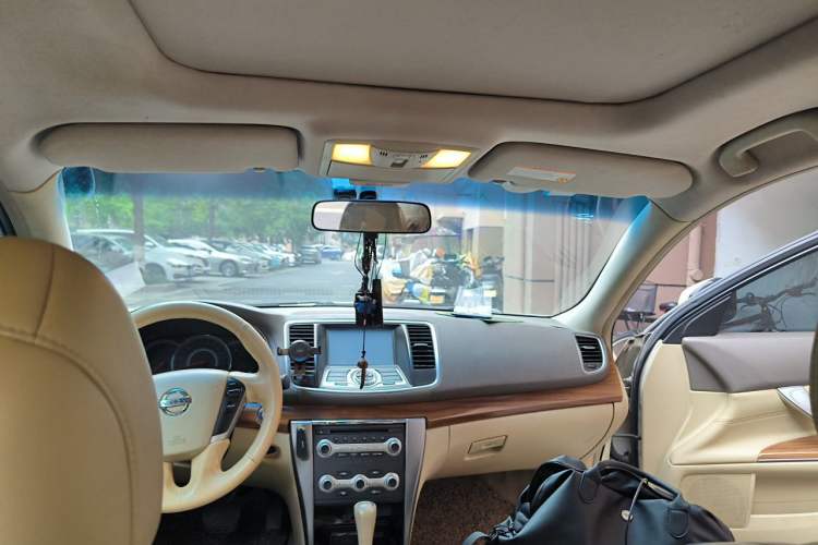 Used Nissan Teana 2008 Duke 2.5L XV Luxury Edition Headliner