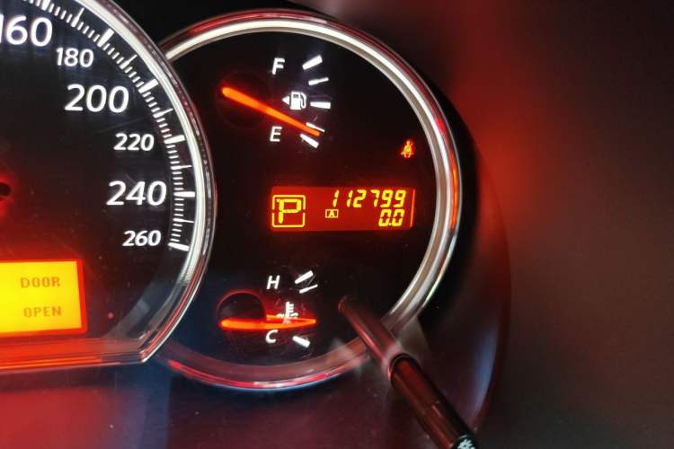Used Nissan Teana 2008 2.5L XL Leading Edition Odometer Close Up