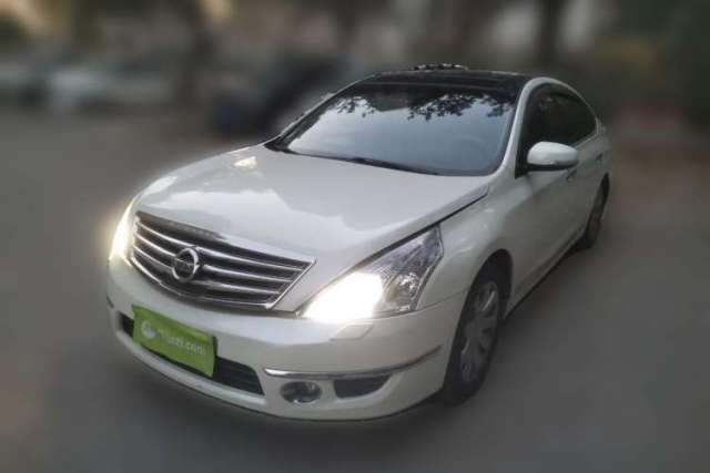 Ojetý Nissan Teana 2008 Duke 2.5L XV Luxury Edition