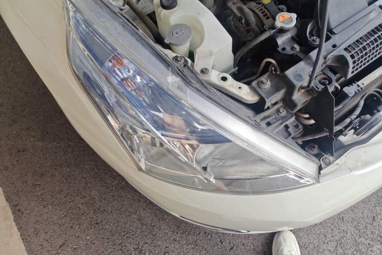 Used Nissan Teana 2008 2.0L XL Comfort Edition Right Front Headlight