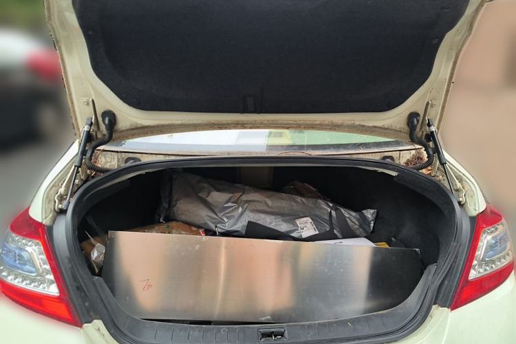 Used Nissan Teana 2008 Duke 2.5L XV Luxury Edition Trunk