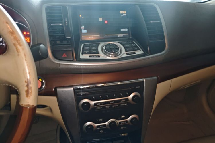Used Nissan Teana 2009 Duke 2.5L XV VIP Deluxe Edition Audio And AC Panel