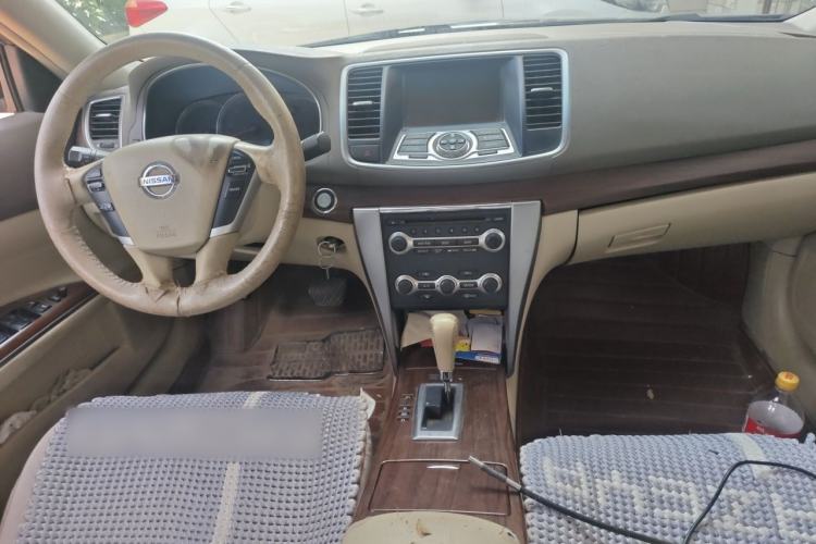 Used Nissan Teana 2009 Duke 2.5L XV VIP Deluxe Edition Center Console