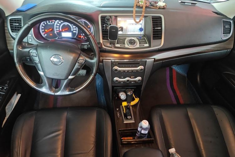 Used Nissan Teana 2009 Duke 2.5L XV VIP Deluxe Edition Center Console