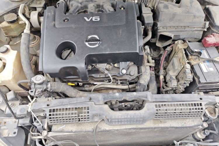 Used Nissan Teana 2009 Duke 2.5L XV VIP Deluxe Edition Engine Bay