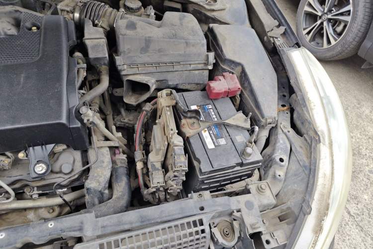 Used Nissan Teana 2009 Duke 2.5L XV VIP Deluxe Edition Engine Bay Left