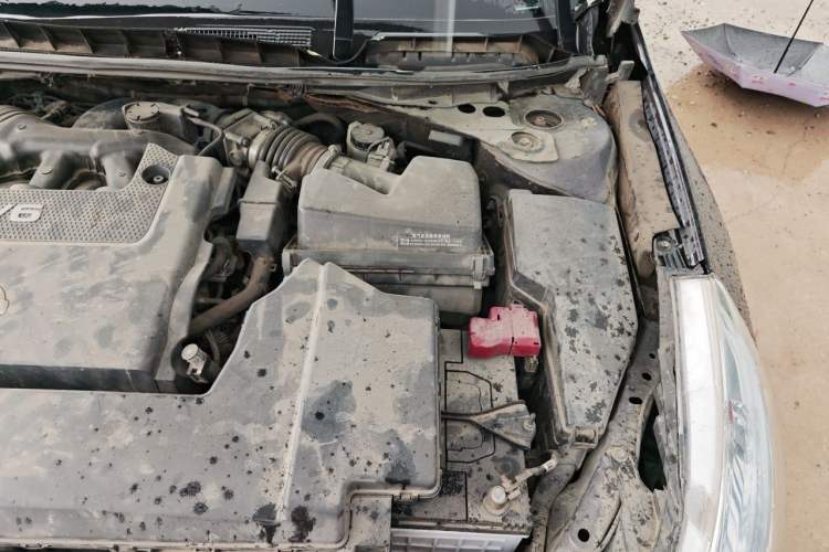 Used Nissan Teana 2009 Duke 2.5L XV VIP Deluxe Edition Engine Bay Left
