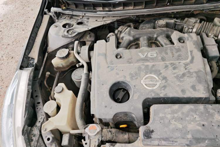 Used Nissan Teana 2009 Duke 2.5L XV VIP Deluxe Edition Engine Bay Right