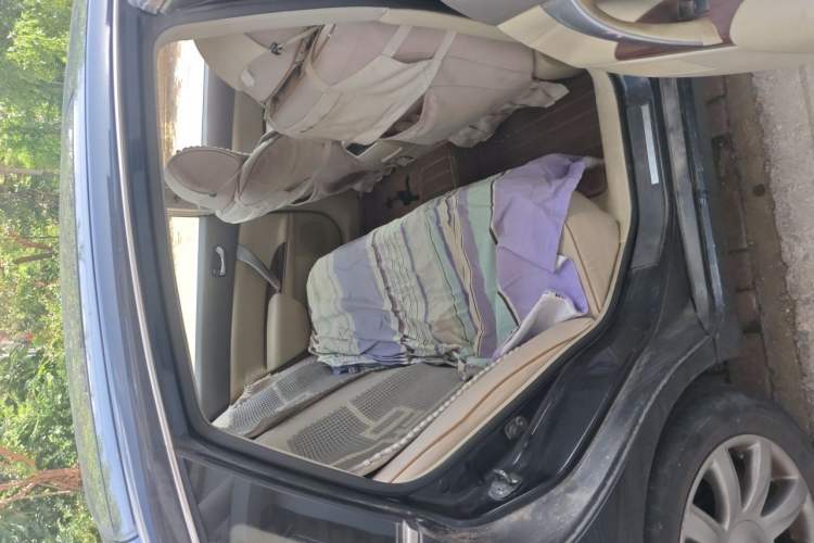 Used Nissan Teana 2009 Duke 2.5L XV VIP Deluxe Edition Left Rear Seat