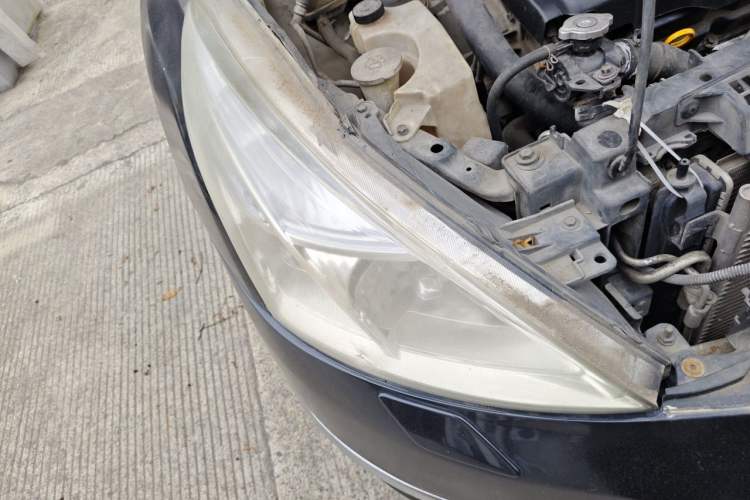 Used Nissan Teana 2009 Duke 2.5L XV VIP Deluxe Edition Right Front Headlight