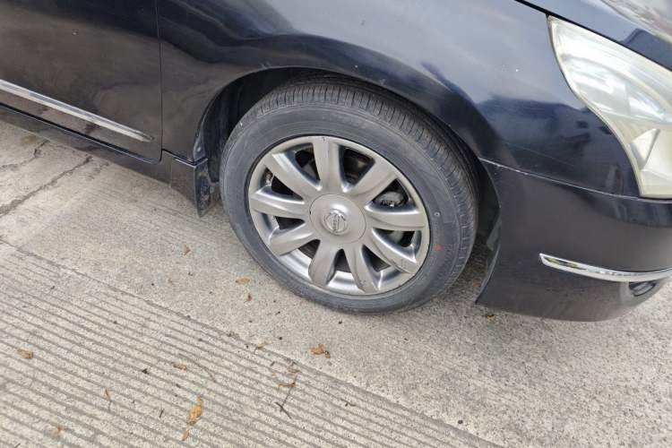 Used Nissan Teana 2009 Duke 2.5L XV VIP Deluxe Edition Right Front Wheel Hub