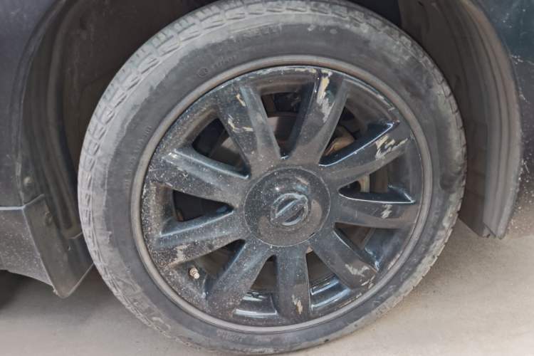 Used Nissan Teana 2009 Duke 2.5L XV VIP Deluxe Edition Right Front Wheel Hub