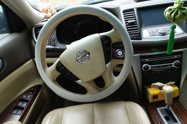 Used Nissan Teana 2009 Duke 2.5L XV VIP Deluxe Edition Steering Wheel
