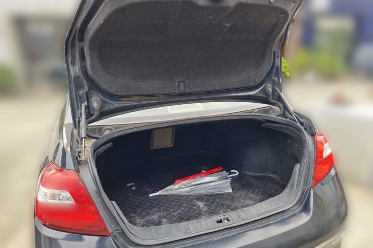 Used Nissan Teana 2009 Duke 2.5L XV VIP Deluxe Edition Trunk