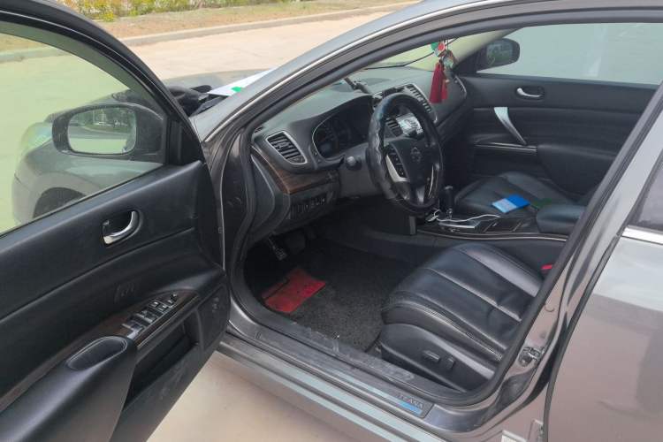 Used Nissan Teana 2009 Duke 2.5L XV VIP Deluxe Edition Driver Seat