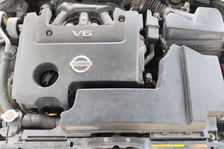Used Nissan Teana 2009 Duke 2.5L XV VIP Deluxe Edition Engine Bay
