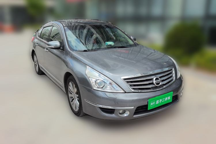 Used Nissan Teana 2009 Duke 2.5L XV VIP Deluxe Edition Front Right 45 Deg