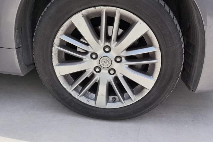 Used Nissan Teana 2009 Duke 2.5L XV VIP Deluxe Edition Right Front Wheel Hub