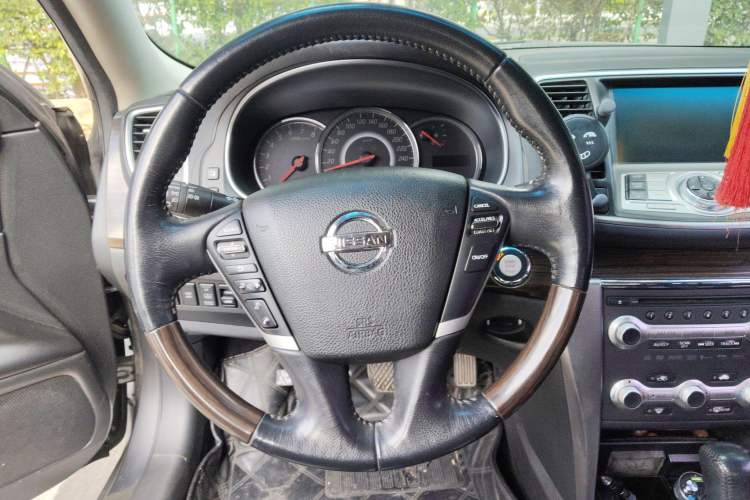 Used Nissan Teana 2009 Duke 2.5L XV VIP Deluxe Edition Steering Wheel