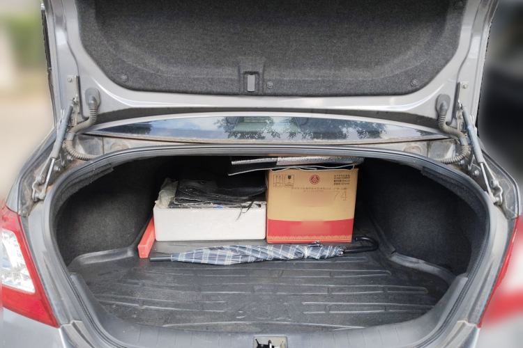 Used Nissan Teana 2009 Duke 2.5L XV VIP Deluxe Edition Trunk