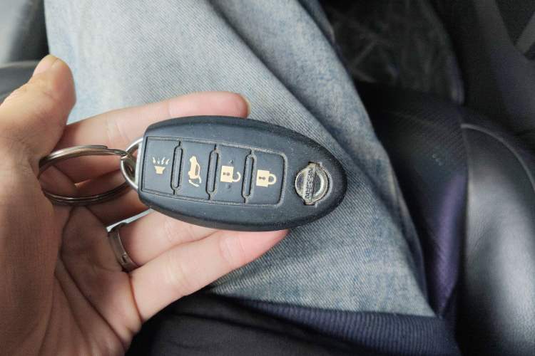 Used Nissan Teana 2009 Duke 2.5L XV VIP Deluxe Edition Vehicle Key