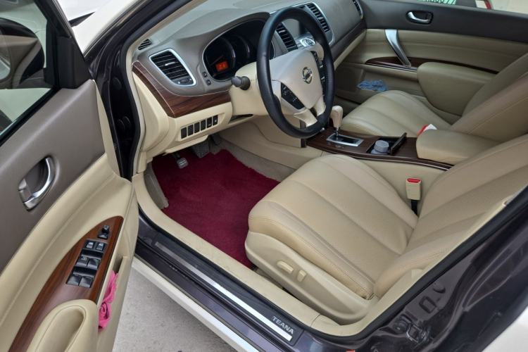 Used Nissan Teana 2009 Duke 2.5L XV VIP Deluxe Edition Driver Seat