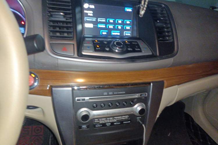 Used Nissan Teana 2010 2.5L XL Anniversary Edition Audio And AC Panel