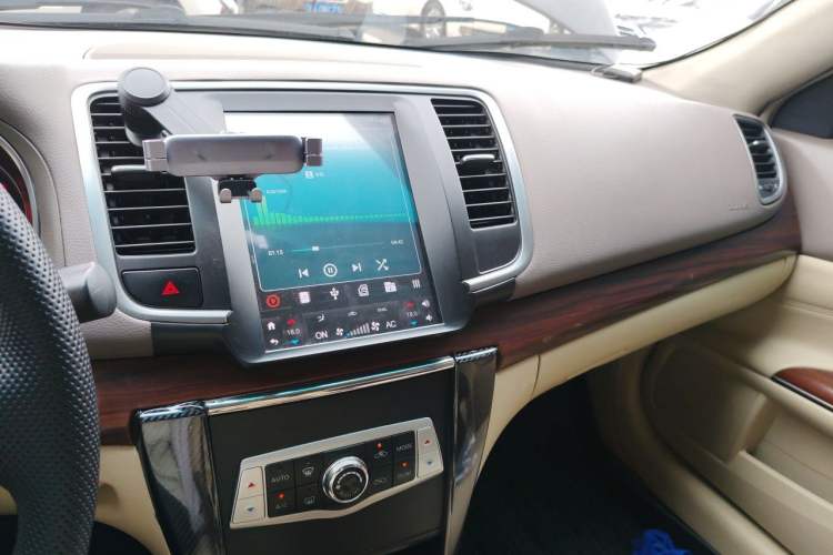 Used Nissan Teana 2010 2.5L XL Anniversary Edition Audio And AC Panel