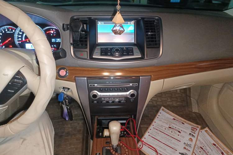 Used Nissan Teana 2010 2.5L XL Anniversary Edition Audio And AC Panel