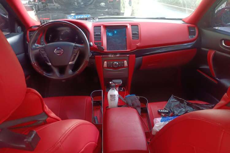 Used Nissan Teana 2010 2.5L XL Anniversary Edition Center Console