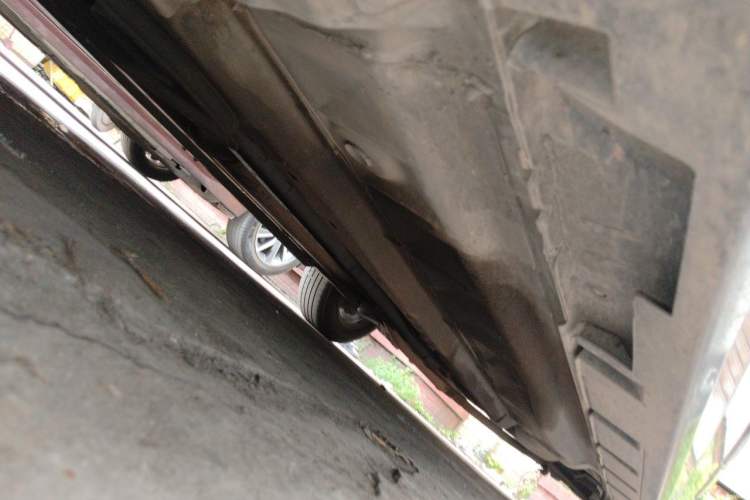 Used Nissan Teana 2010 2.5L XL Anniversary Edition Chassis Front Left