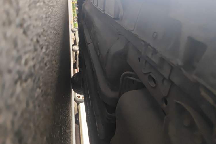 Used Nissan Teana 2010 2.5L XL Anniversary Edition Chassis Rear Left