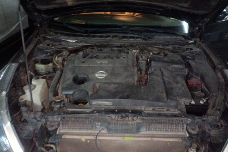 Used Nissan Teana 2010 2.5L XL Anniversary Edition Engine Bay