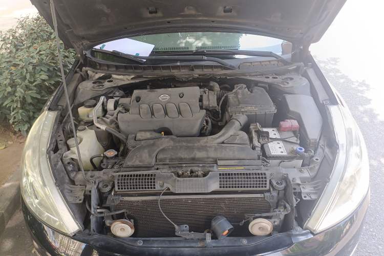 Used Nissan Teana 2010 2.0L XL Anniversary Edition Engine Bay