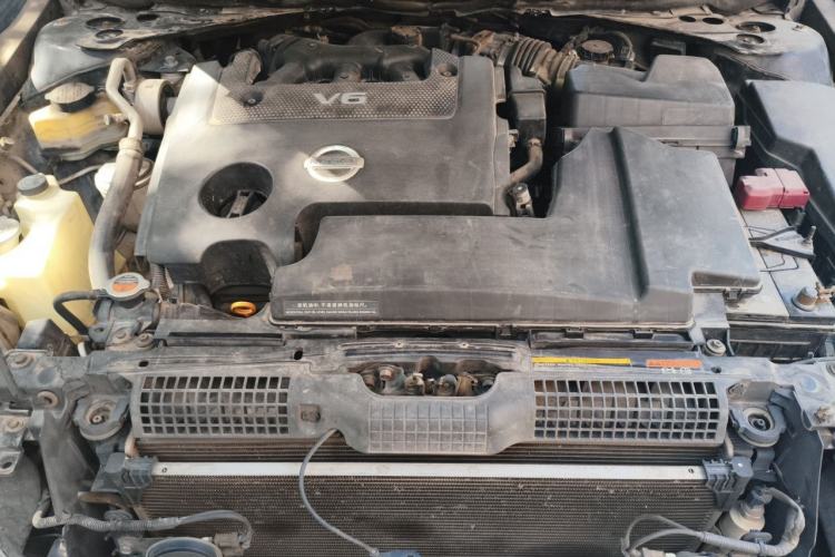 Used Nissan Teana 2010 2.5L XL Anniversary Edition Engine Bay