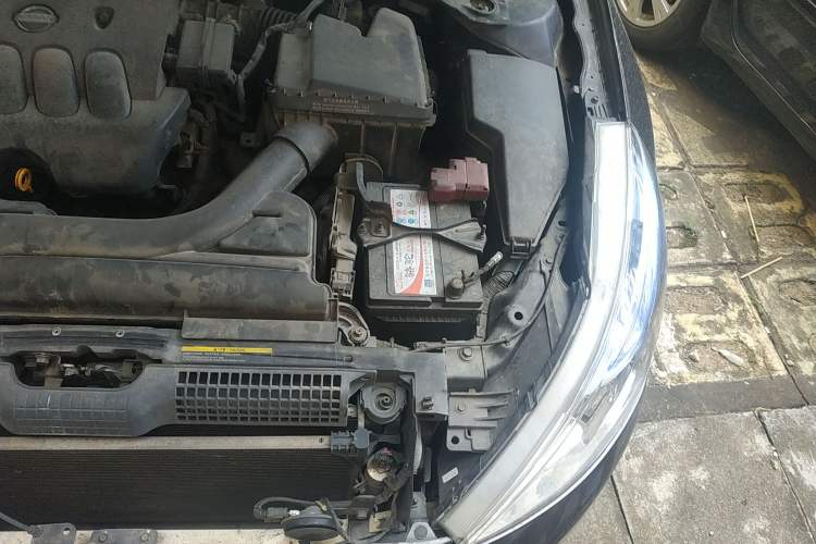 Used Nissan Teana 2010 2.0L XL Anniversary Edition Engine Bay Left