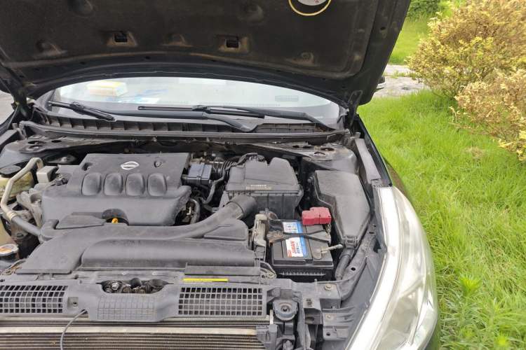 Used Nissan Teana 2010 2.0L XL Anniversary Edition Engine Bay Left
