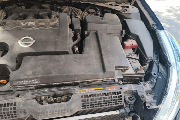 Used Nissan Teana 2010 2.5L XL Anniversary Edition Engine Bay Left