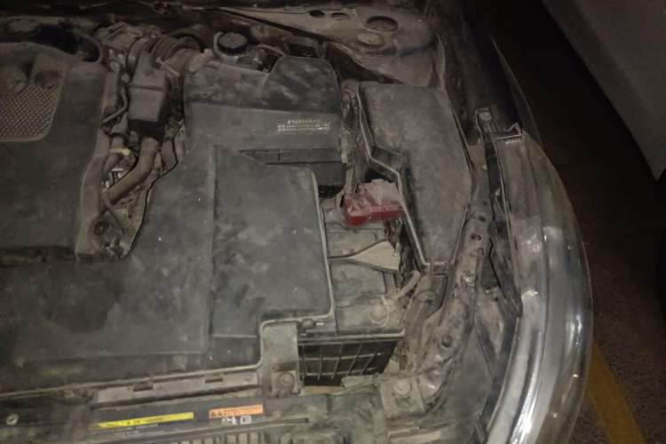 Used Nissan Teana 2010 2.5L XL Anniversary Edition Engine Bay Left